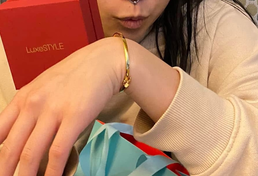 Gold bangle hook clasp lost in Perth WA